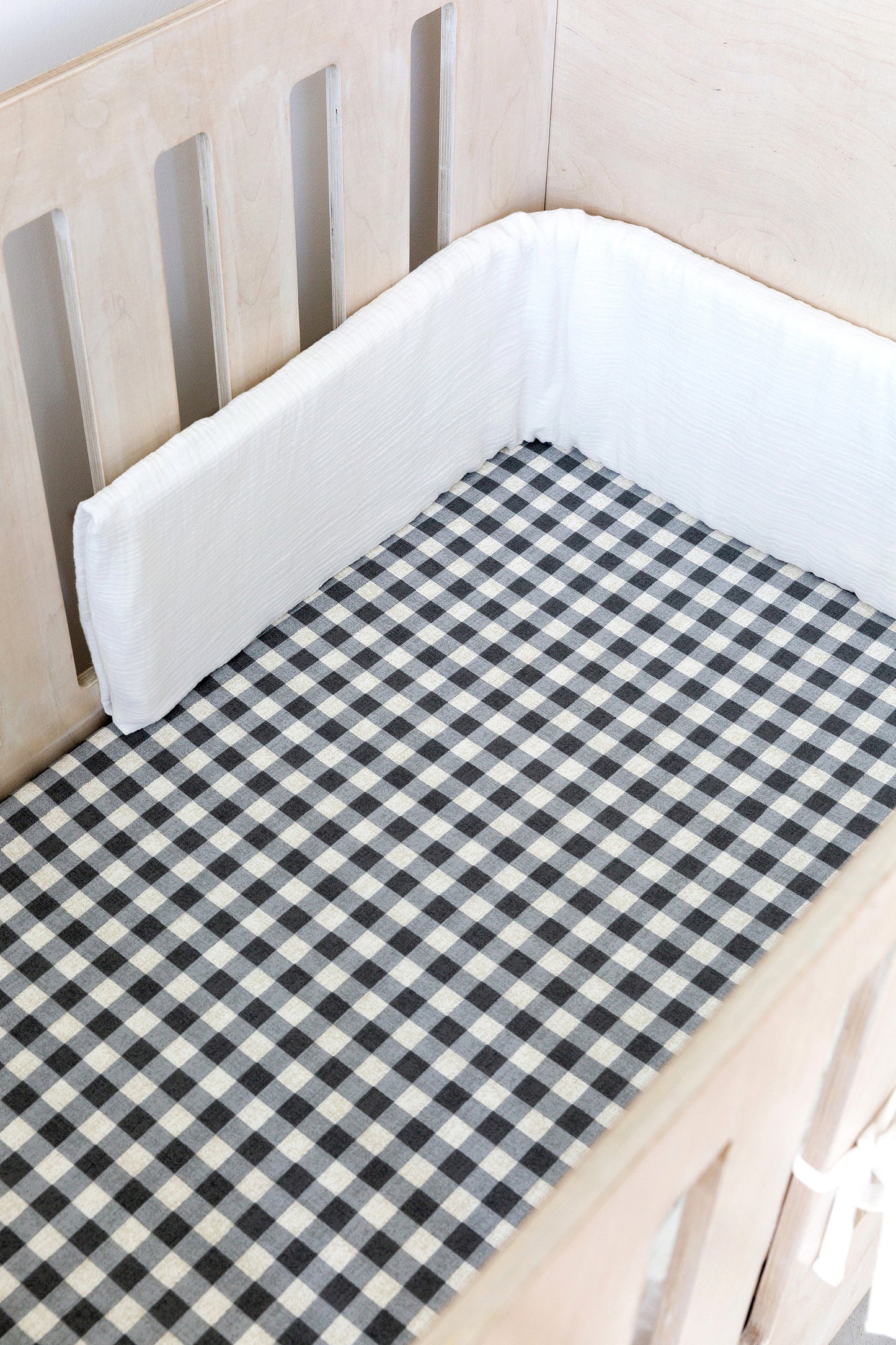 White Muslin Cot Bumber Cover
