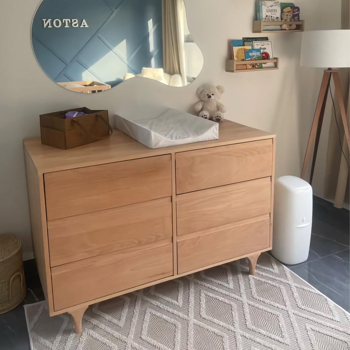 Simple Simon Compactum